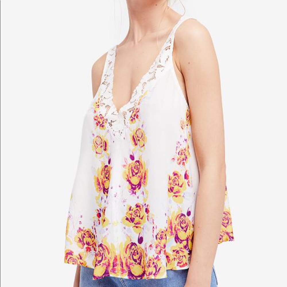Free People Intimately floral lace top. XS - Picture 2 of 8
